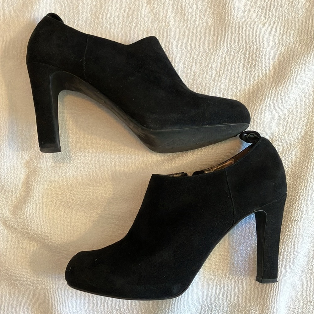 Tahari Suede Booties